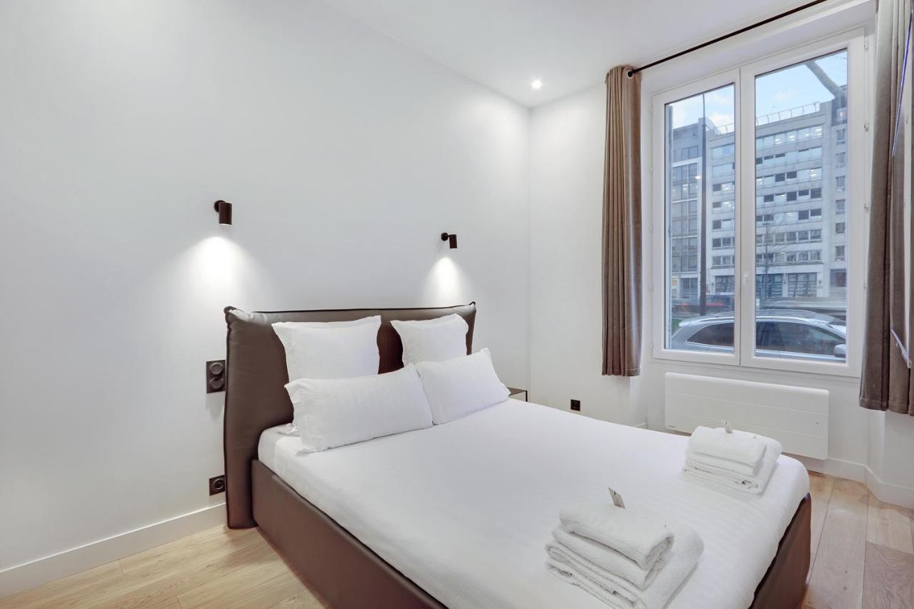 Pick A Flat'S Apartment In Neuilly Sur Seine - Avenue Charles De Gaulle Ngoại thất bức ảnh